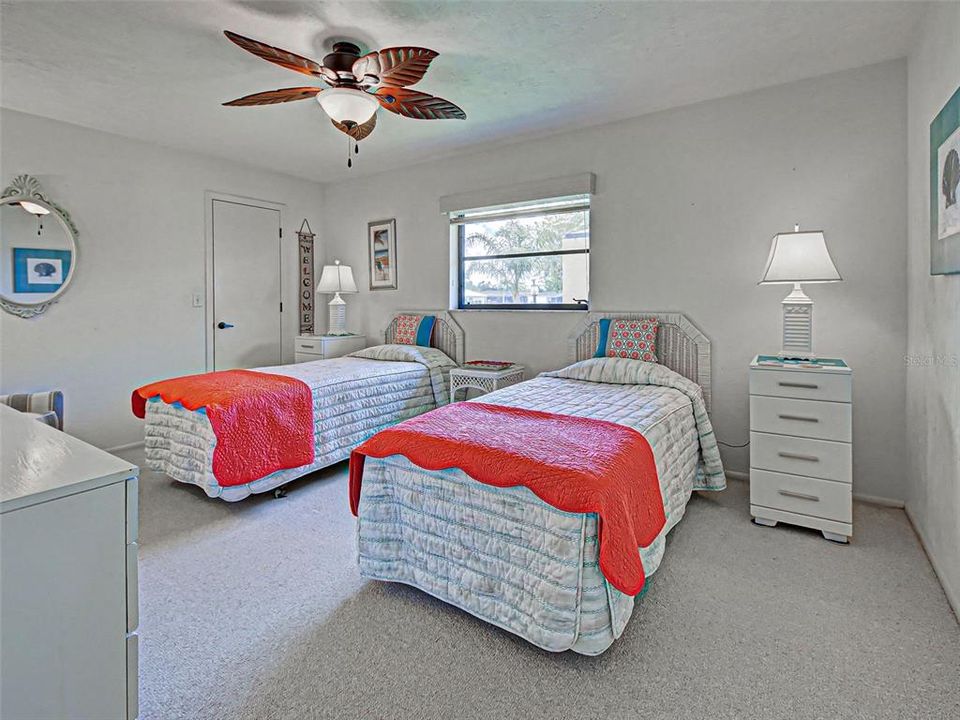 Activo con contrato: $599,900 (3 camas, 2 baños, 2698 Pies cuadrados)
