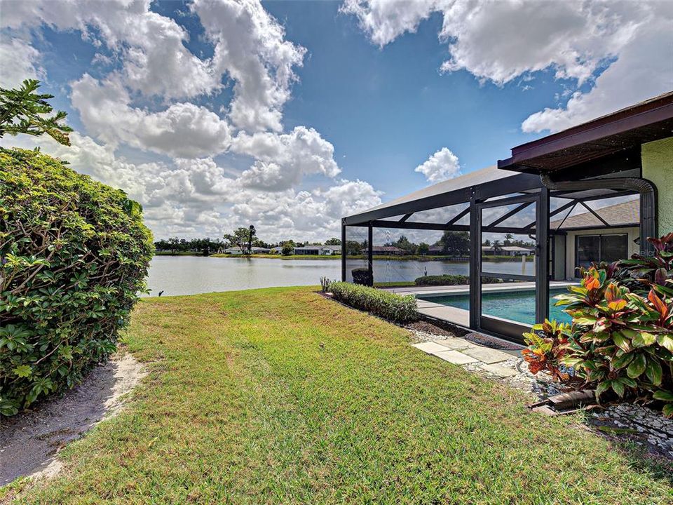 Activo con contrato: $599,900 (3 camas, 2 baños, 2698 Pies cuadrados)