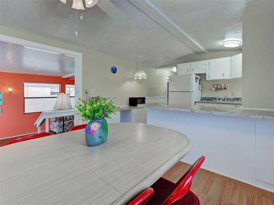 En Venta: $135,000 (2 camas, 1 baños, 864 Pies cuadrados)