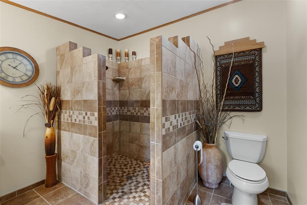 En Venta: $389,900 (3 camas, 2 baños, 1728 Pies cuadrados)
