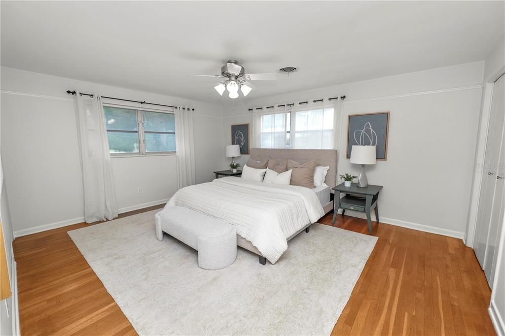 Activo con contrato: $564,900 (4 camas, 3 baños, 2829 Pies cuadrados)
