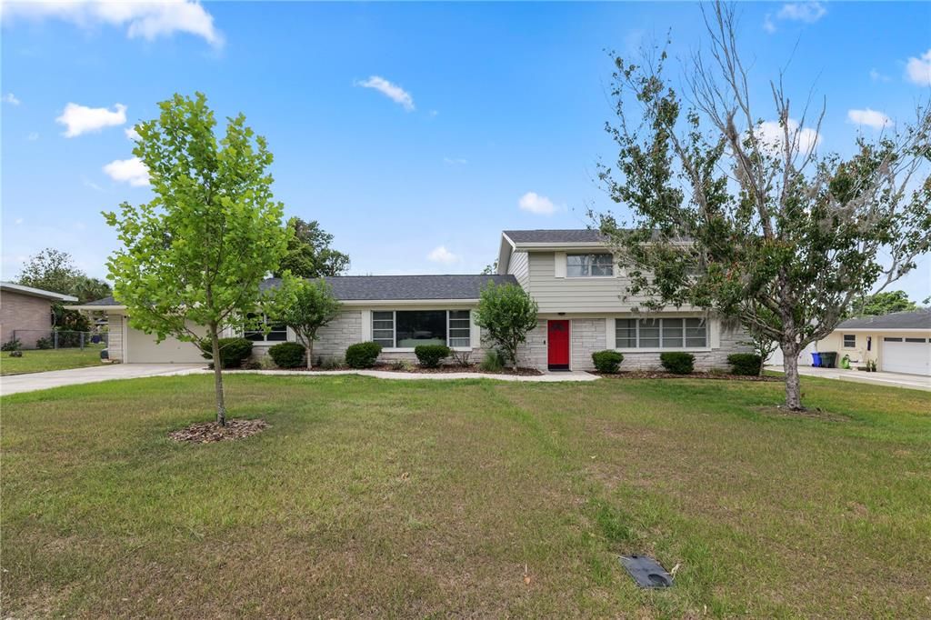 Activo con contrato: $564,900 (4 camas, 3 baños, 2829 Pies cuadrados)