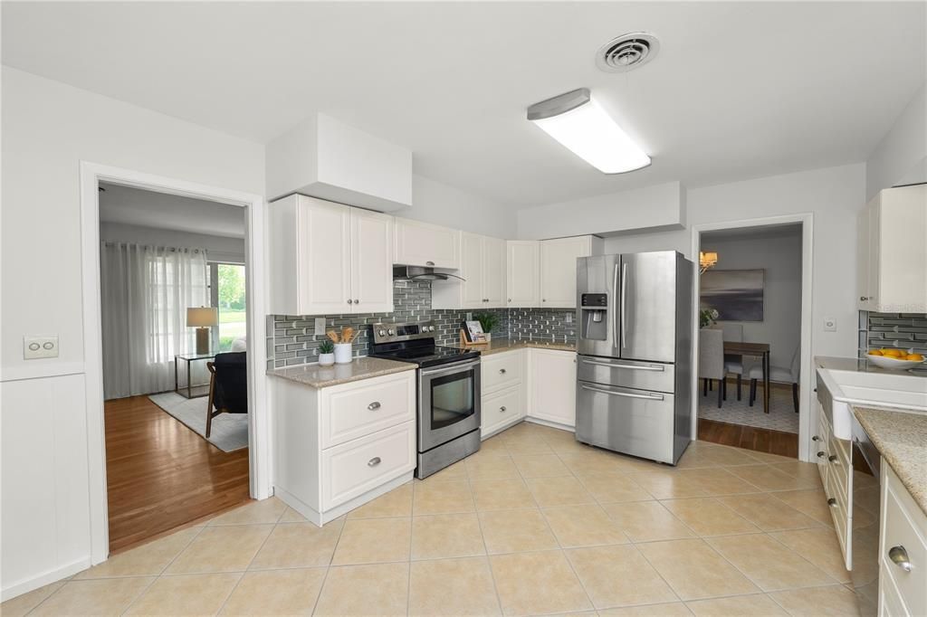 Activo con contrato: $564,900 (4 camas, 3 baños, 2829 Pies cuadrados)