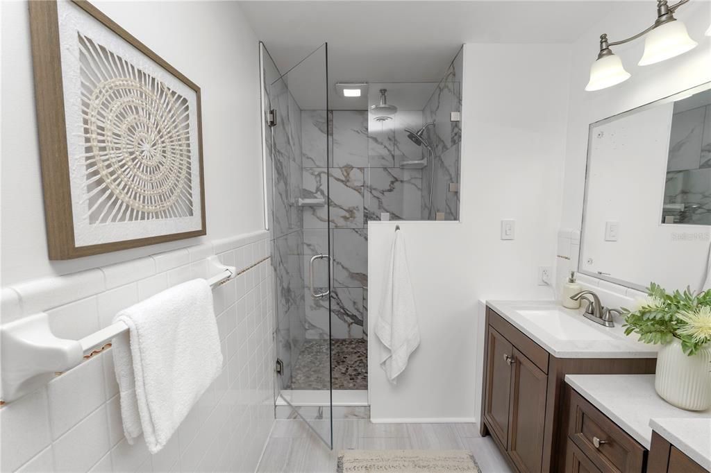 Activo con contrato: $564,900 (4 camas, 3 baños, 2829 Pies cuadrados)