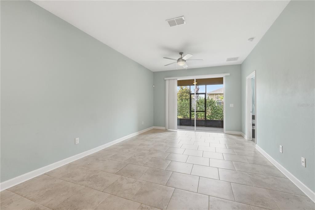 For Sale: $235,000 (2 beds, 2 baths, 1385 Square Feet)