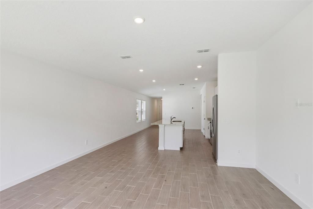 En Venta: $302,990 (3 camas, 2 baños, 1483 Pies cuadrados)