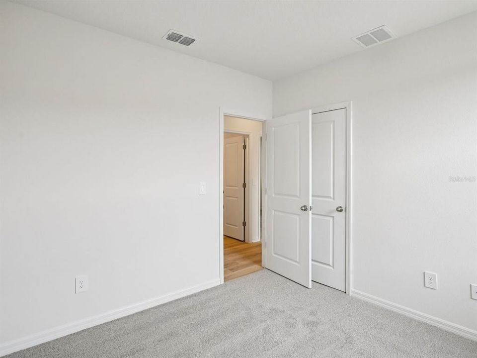 Active With Contract: $338,890 (4 beds, 2 baths, 1607 Square Feet)