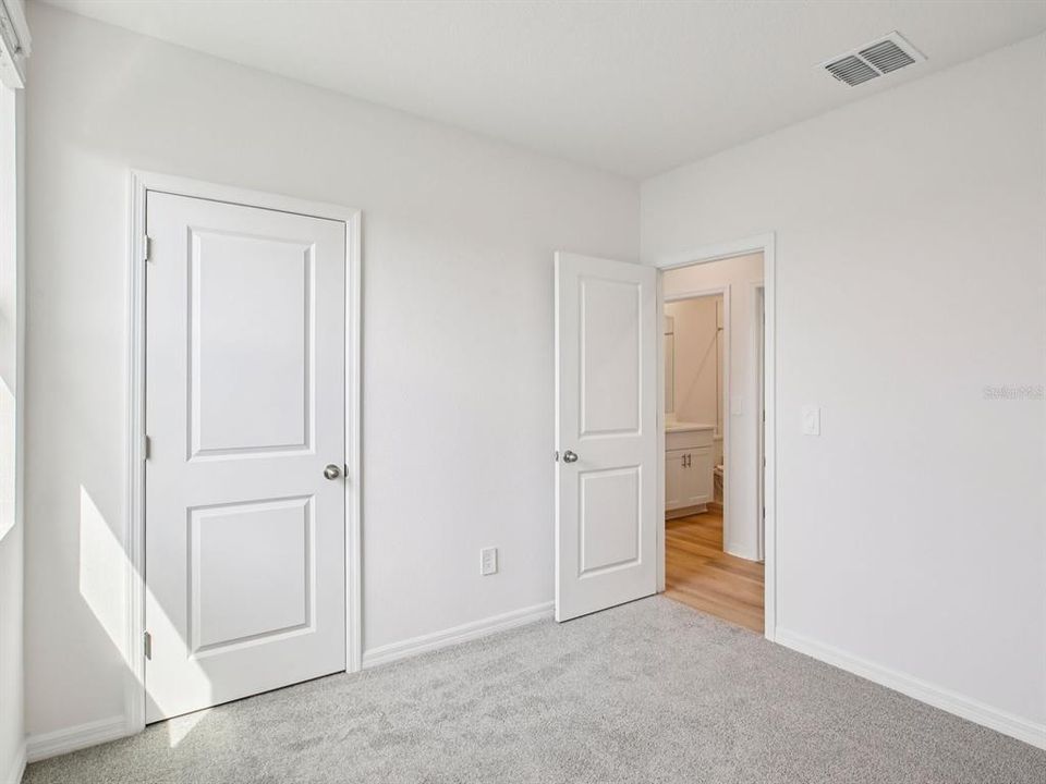 Active With Contract: $338,890 (4 beds, 2 baths, 1607 Square Feet)
