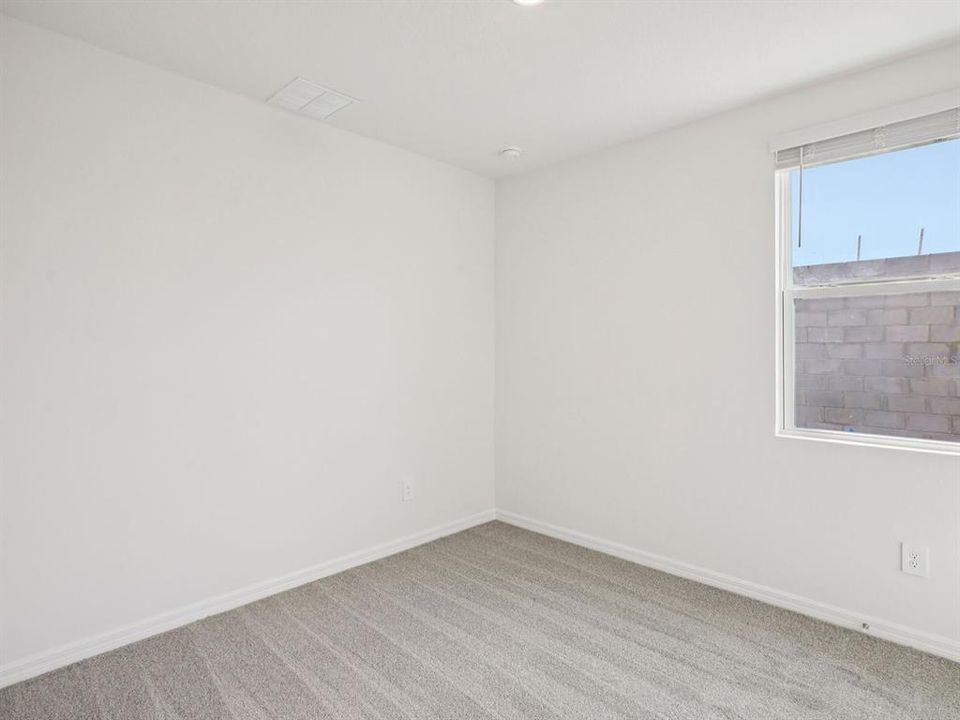 Active With Contract: $338,890 (4 beds, 2 baths, 1607 Square Feet)