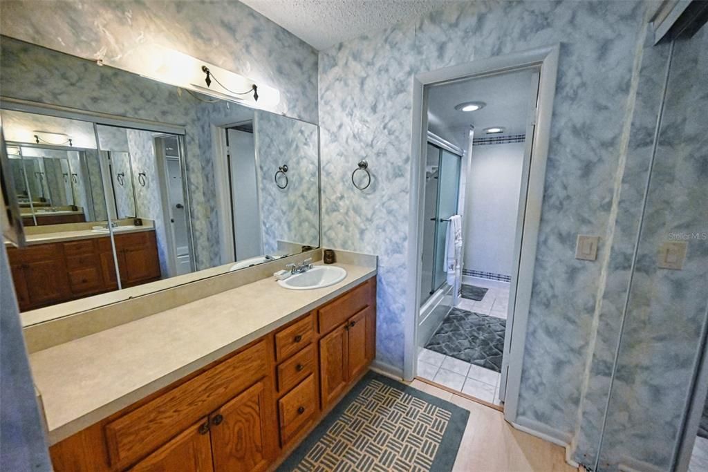 Activo con contrato: $159,000 (2 camas, 2 baños, 1158 Pies cuadrados)