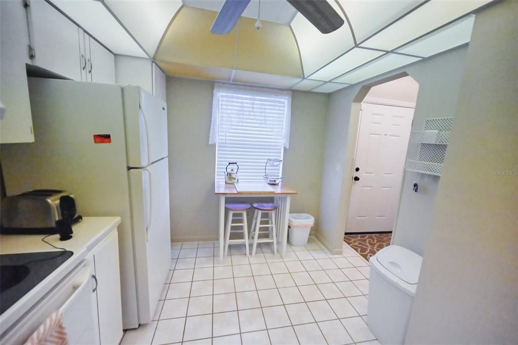 Activo con contrato: $159,000 (2 camas, 2 baños, 1158 Pies cuadrados)
