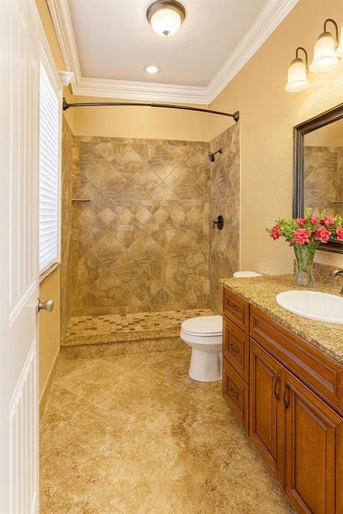 For Sale: $3,295,000 (3 beds, 4 baths, 2572 Square Feet)