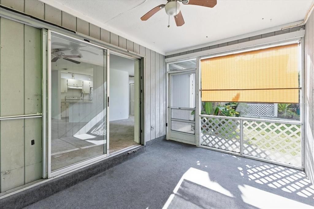 For Rent: $1,550 (3 beds, 2 baths, 1062 Square Feet)