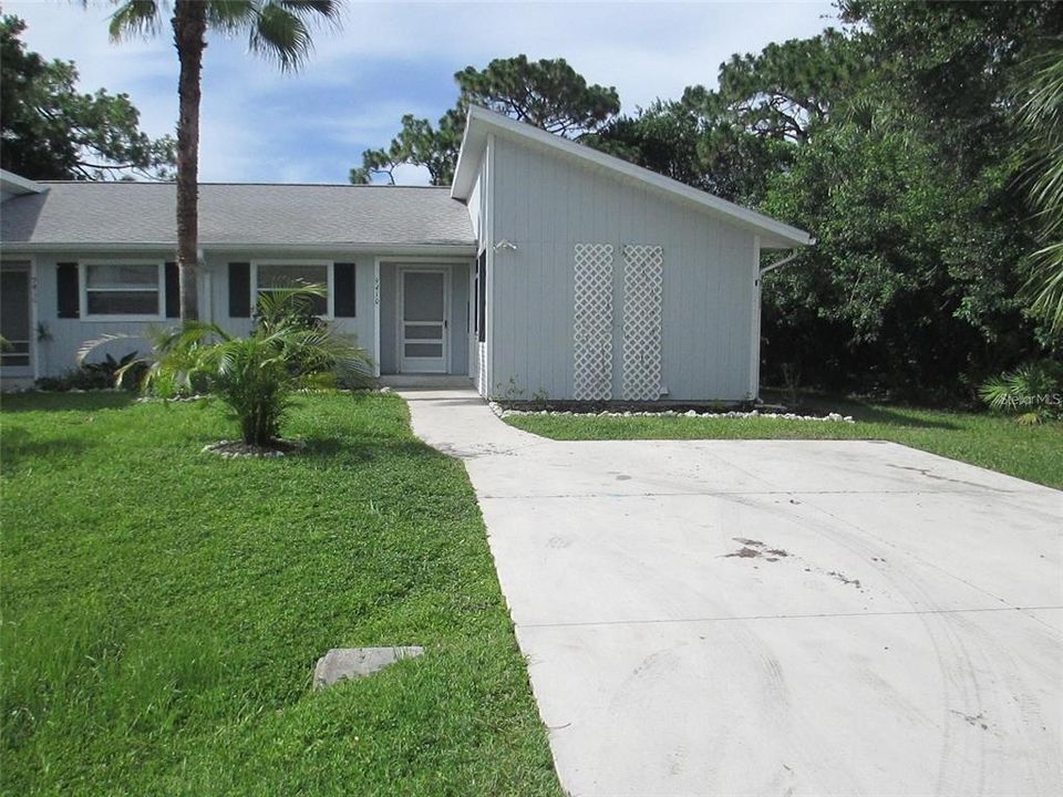 For Rent: $1,600 (3 beds, 2 baths, 1062 Square Feet)