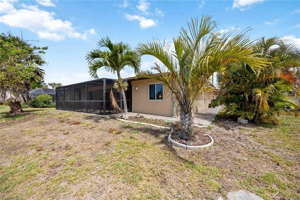 For Sale: $437,700 (4 beds, 3 baths, 2128 Square Feet)