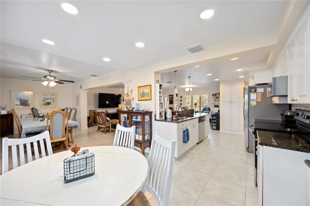 For Sale: $437,700 (4 beds, 3 baths, 2128 Square Feet)
