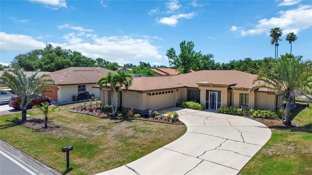 For Sale: $437,700 (4 beds, 3 baths, 2128 Square Feet)