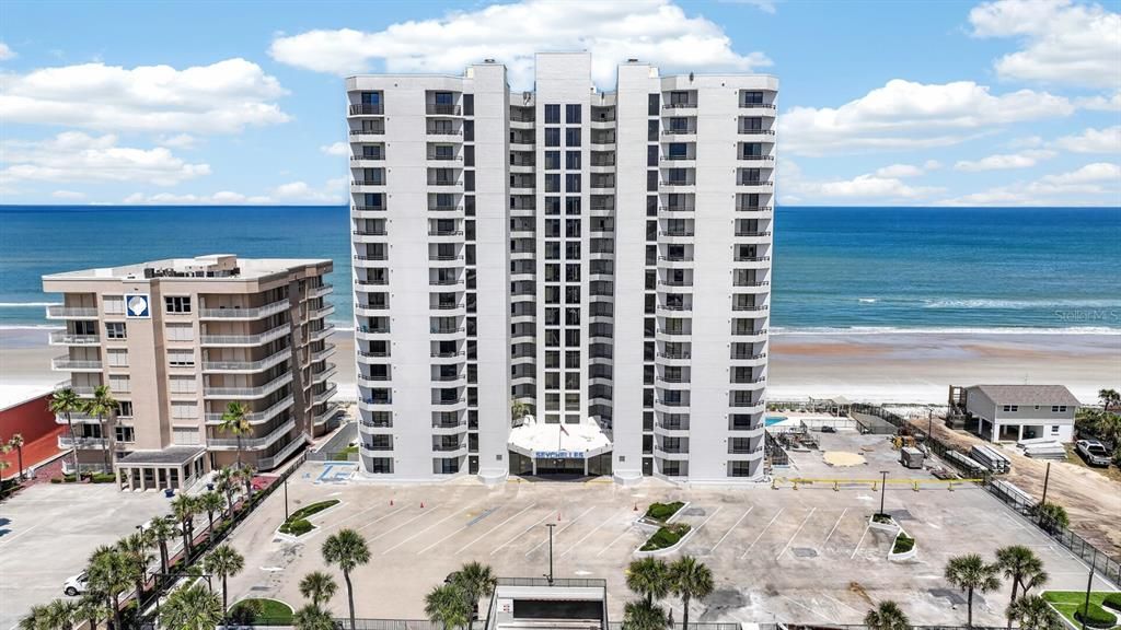 En Venta: $349,000 (2 camas, 2 baños, 1372 Pies cuadrados)