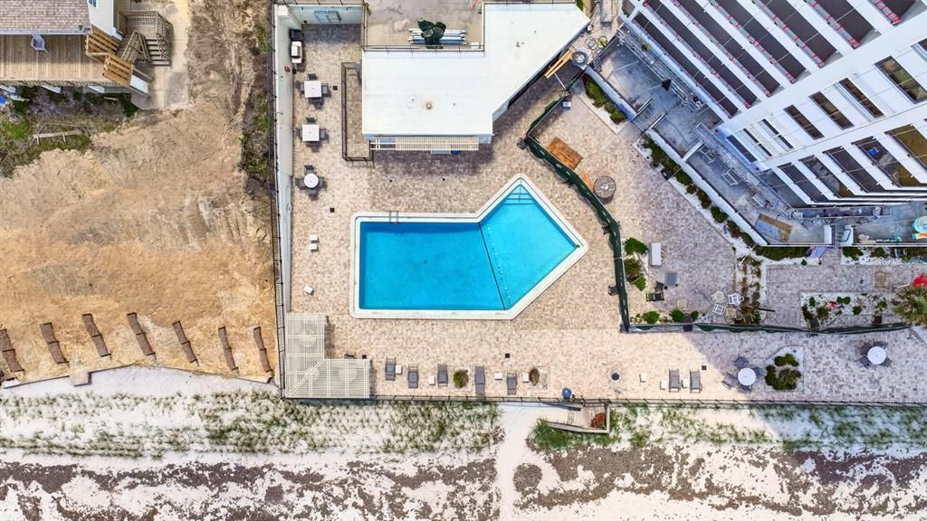 En Venta: $349,000 (2 camas, 2 baños, 1372 Pies cuadrados)