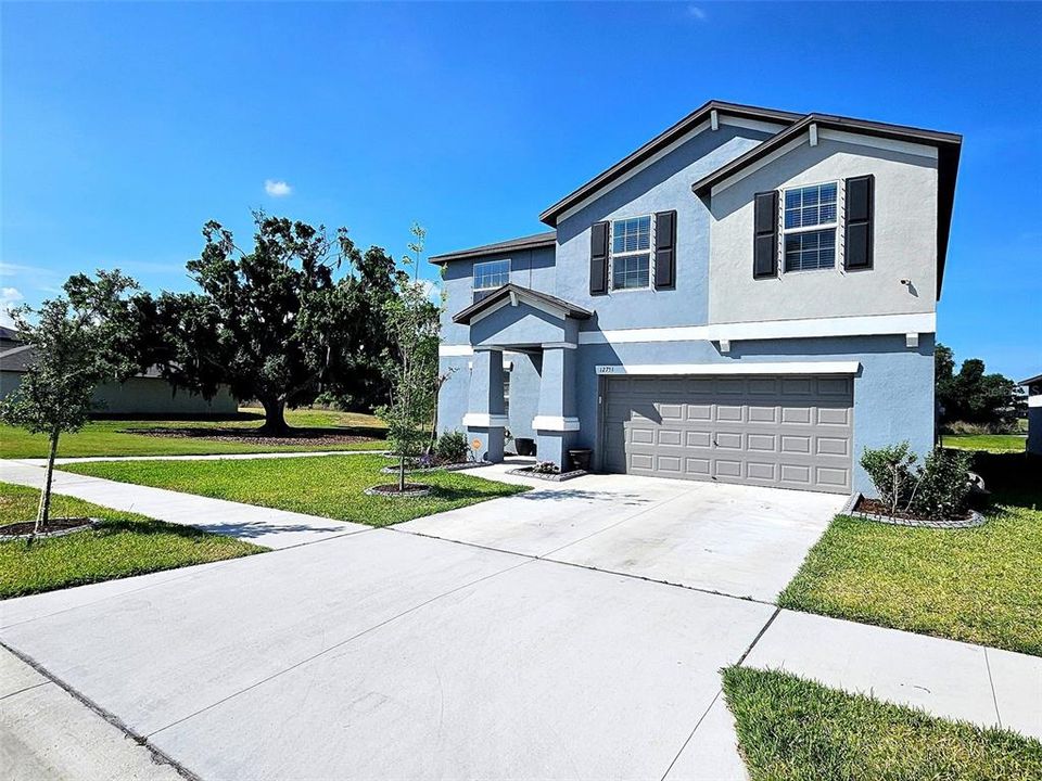 For Rent: $3,500 (6 beds, 3 baths, 3092 Square Feet)