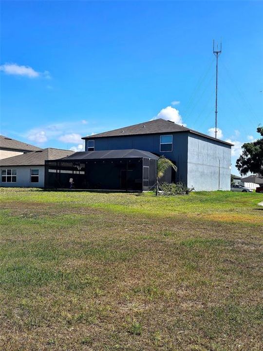 For Rent: $3,500 (6 beds, 3 baths, 3092 Square Feet)