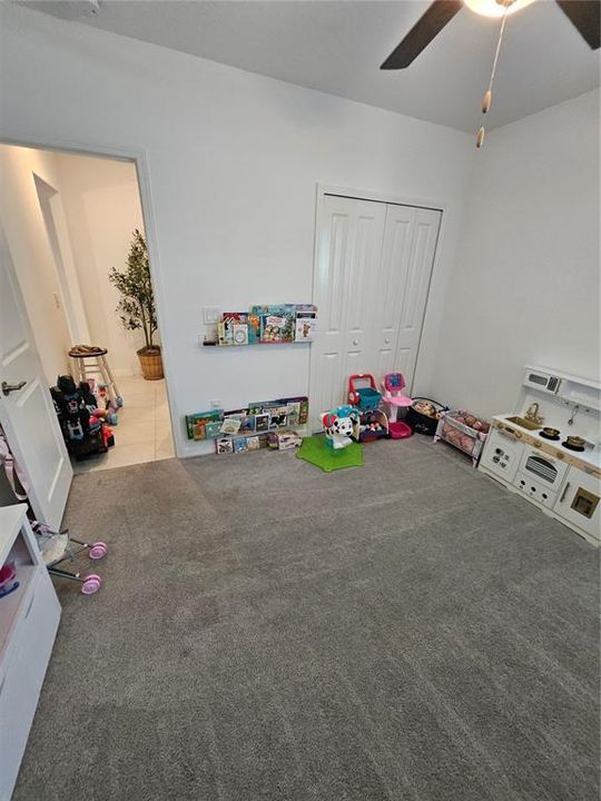 For Rent: $3,500 (6 beds, 3 baths, 3092 Square Feet)