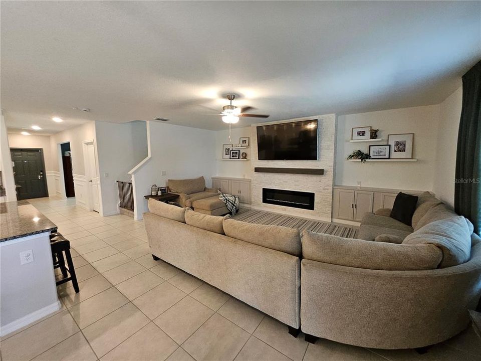 For Rent: $3,500 (6 beds, 3 baths, 3092 Square Feet)