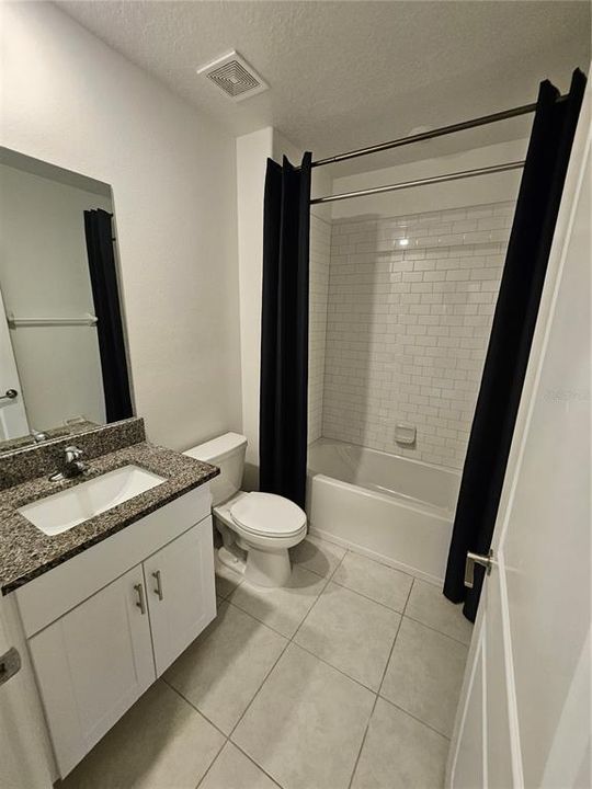 For Rent: $3,500 (6 beds, 3 baths, 3092 Square Feet)