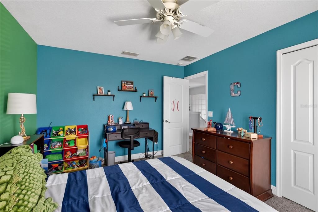 For Sale: $540,000 (4 beds, 3 baths, 2719 Square Feet)