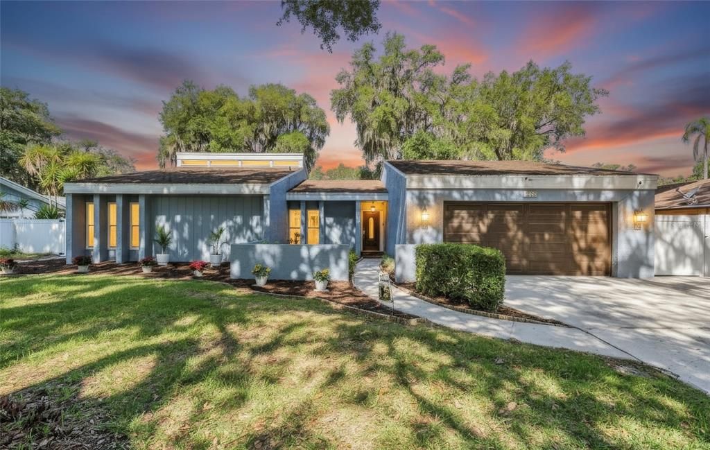 Recently Sold: $395,000 (3 beds, 2 baths, 1875 Square Feet)