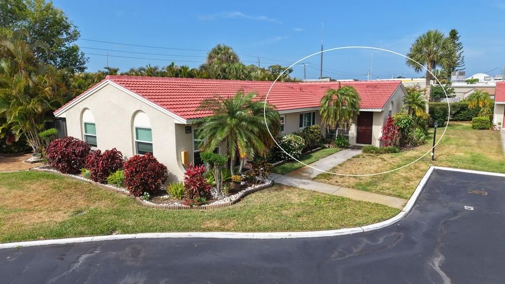 Activo con contrato: $179,900 (2 camas, 2 baños, 1008 Pies cuadrados)