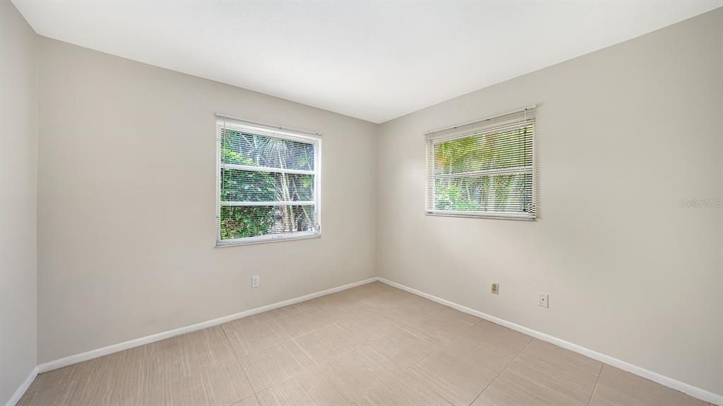 Activo con contrato: $179,900 (2 camas, 2 baños, 1008 Pies cuadrados)