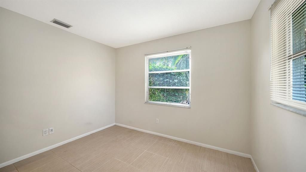 Activo con contrato: $179,900 (2 camas, 2 baños, 1008 Pies cuadrados)