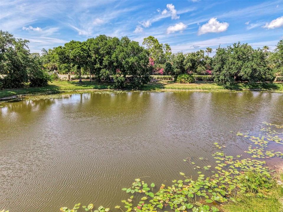 For Sale: $232,000 (2 beds, 2 baths, 1280 Square Feet)