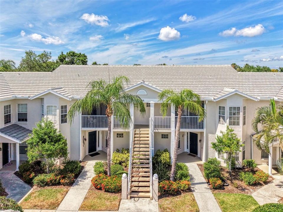 For Sale: $232,000 (2 beds, 2 baths, 1280 Square Feet)