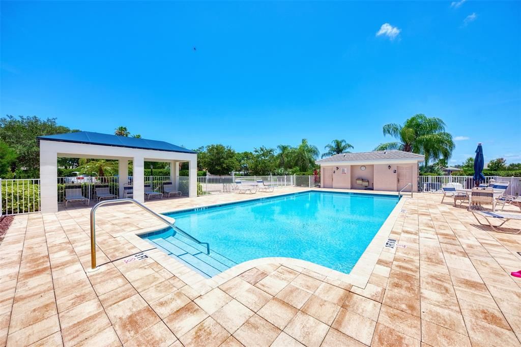 For Sale: $232,000 (2 beds, 2 baths, 1280 Square Feet)