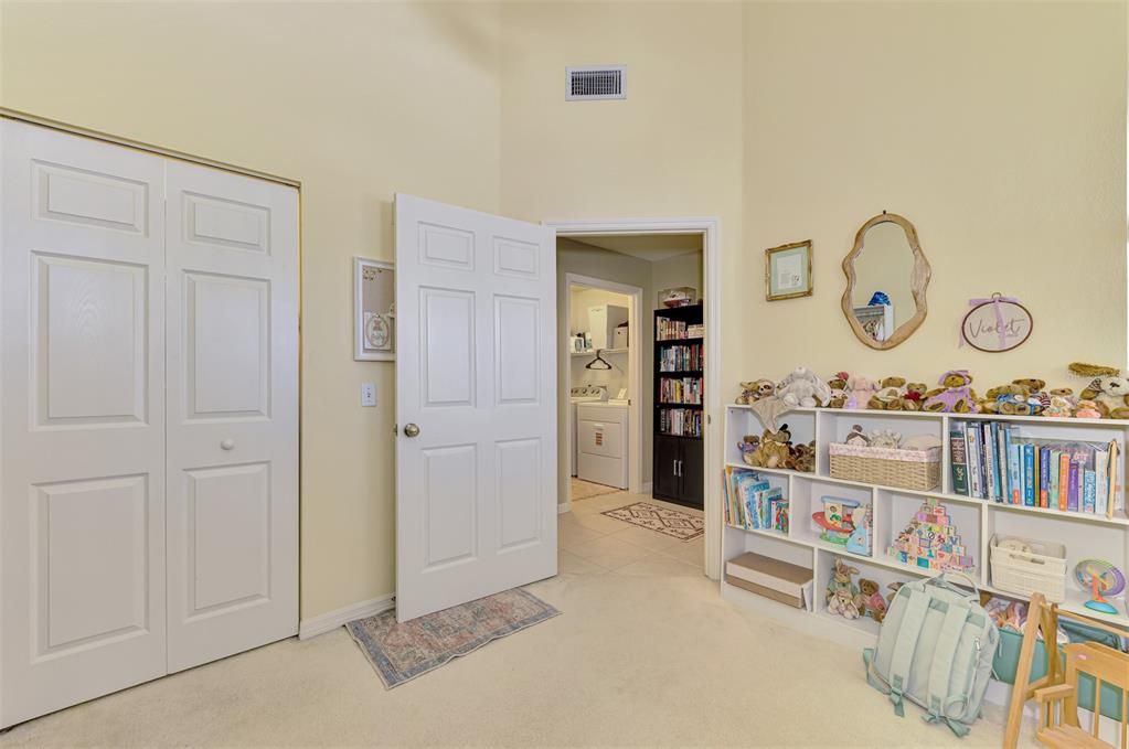 For Sale: $232,000 (2 beds, 2 baths, 1280 Square Feet)