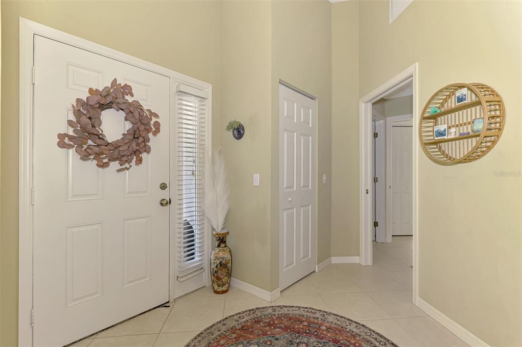 For Sale: $232,000 (2 beds, 2 baths, 1280 Square Feet)