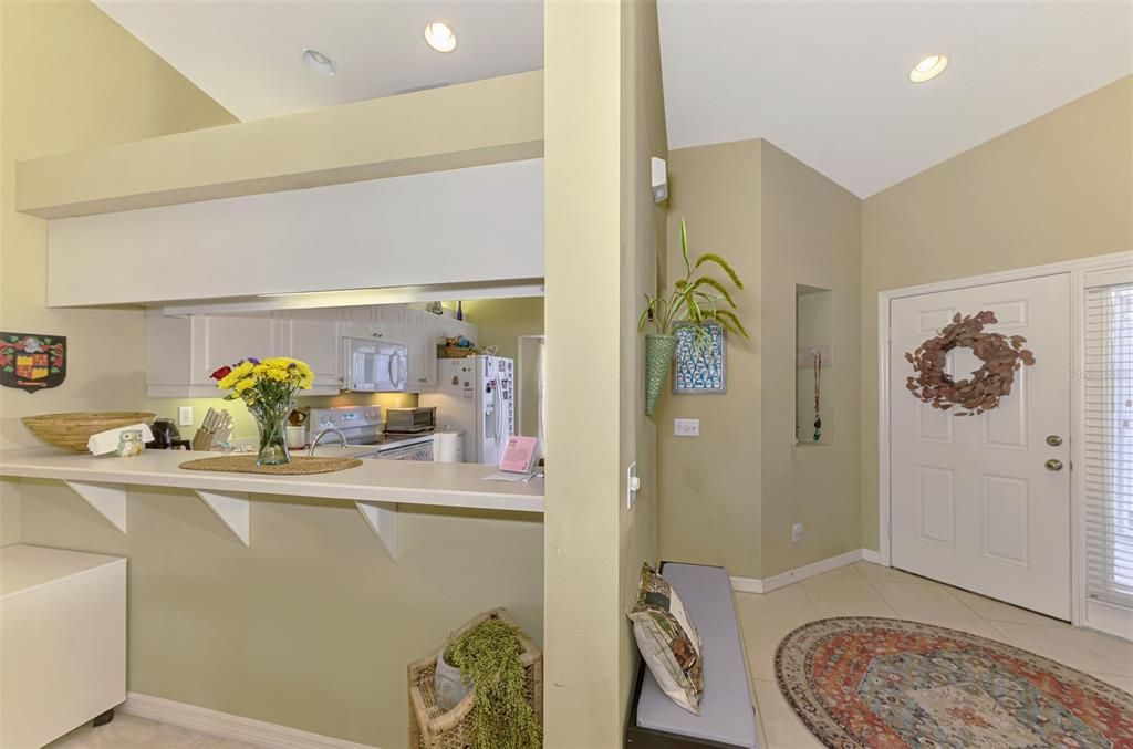 For Sale: $232,000 (2 beds, 2 baths, 1280 Square Feet)