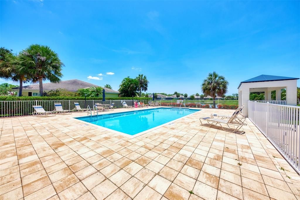 For Sale: $232,000 (2 beds, 2 baths, 1280 Square Feet)