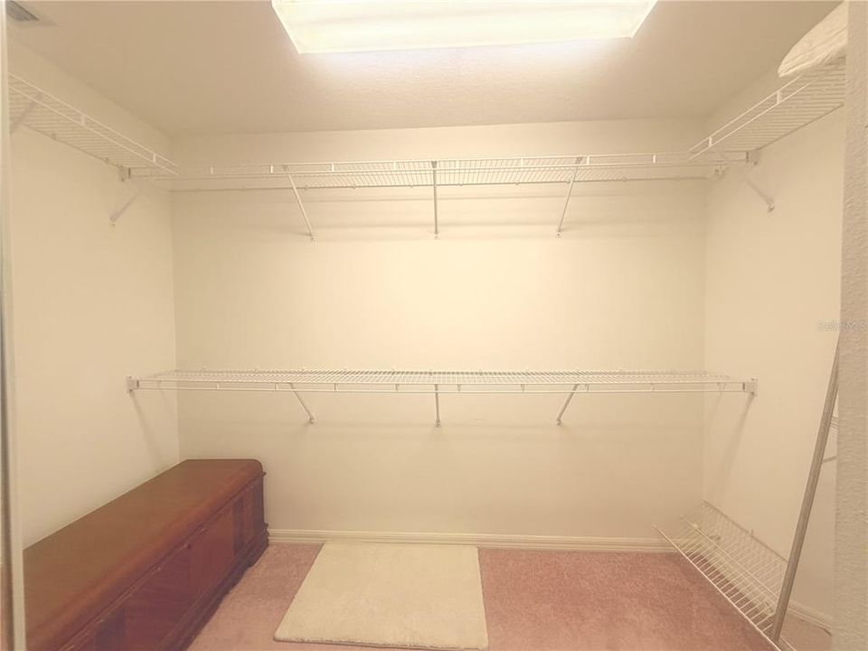 For Sale: $215,000 (2 beds, 2 baths, 1237 Square Feet)