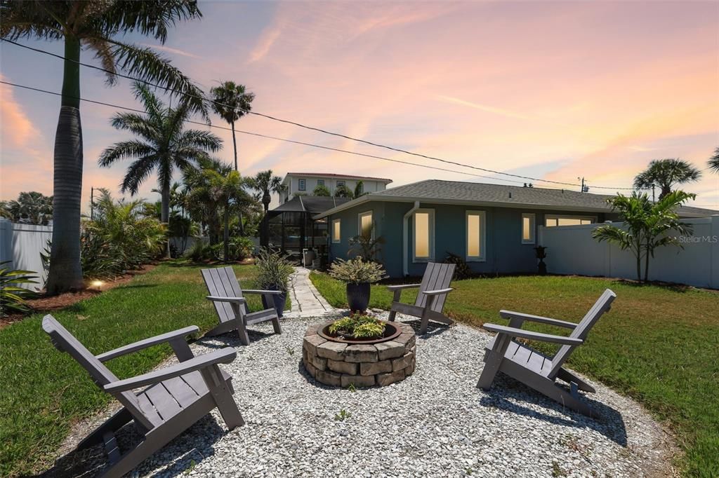 For Sale: $1,169,999 (4 beds, 3 baths, 2104 Square Feet)