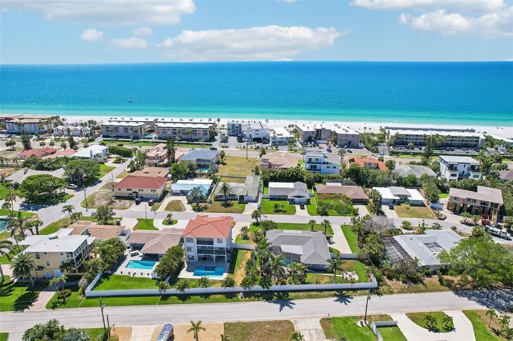 For Sale: $1,169,999 (4 beds, 3 baths, 2104 Square Feet)