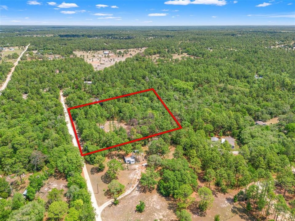 Vendido Recientemente: $65,000 (2.49 acres)