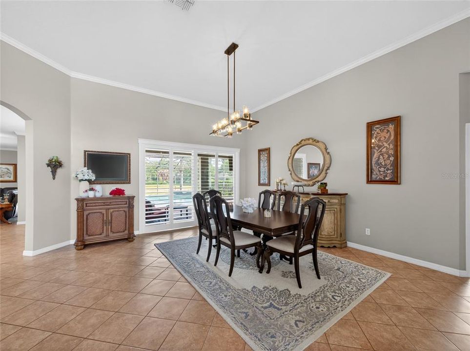 For Sale: $915,000 (5 beds, 4 baths, 3412 Square Feet)
