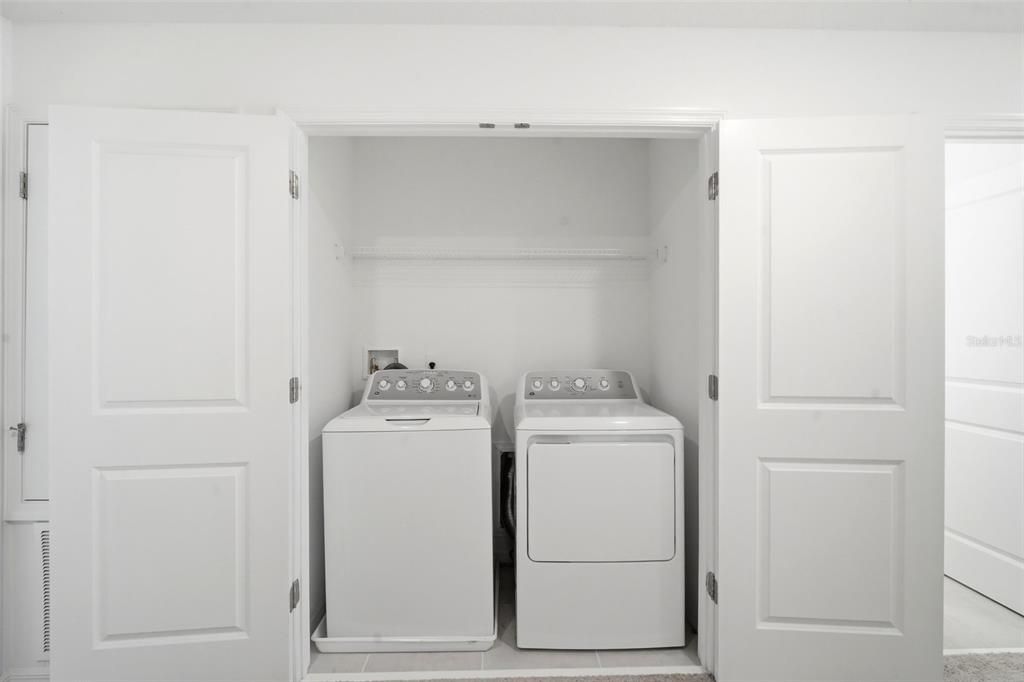 На продажу: $269,900 (3 спален, 2 ванн, 1552 Квадратных фут)