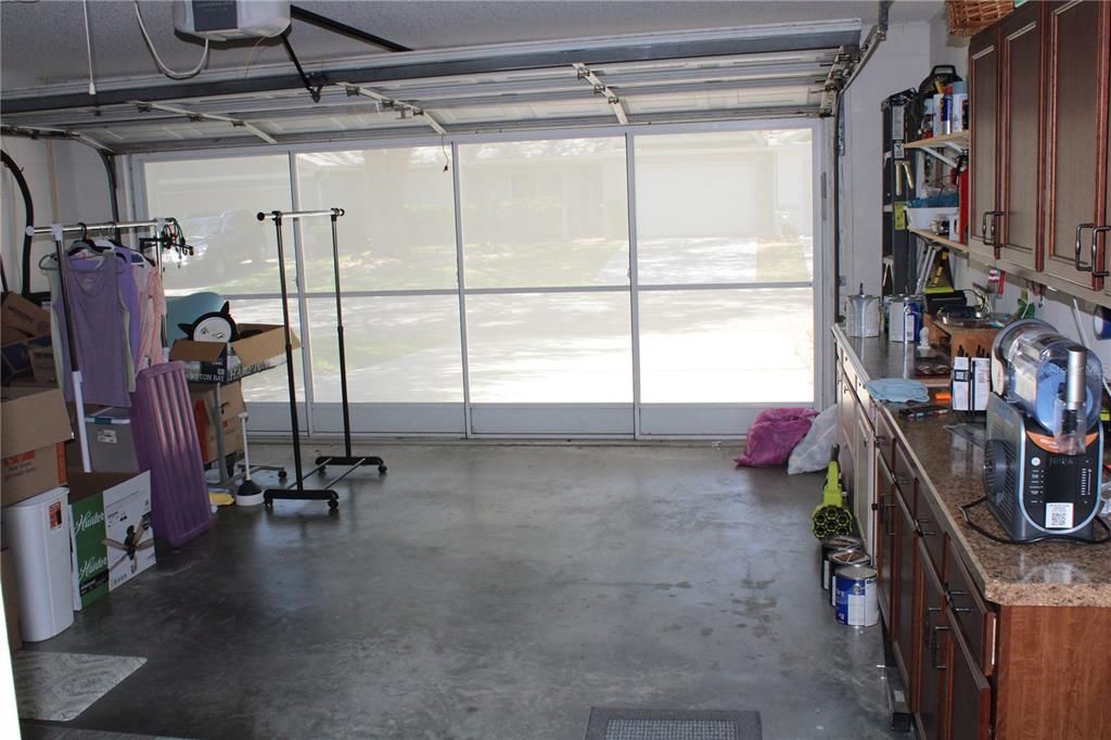 Active With Contract: $229,900 (2 beds, 2 baths, 1541 Square Feet)