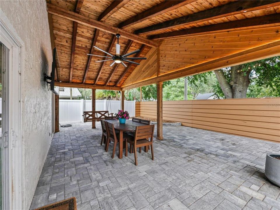 Active With Contract: $475,000 (3 beds, 2 baths, 1766 Square Feet)