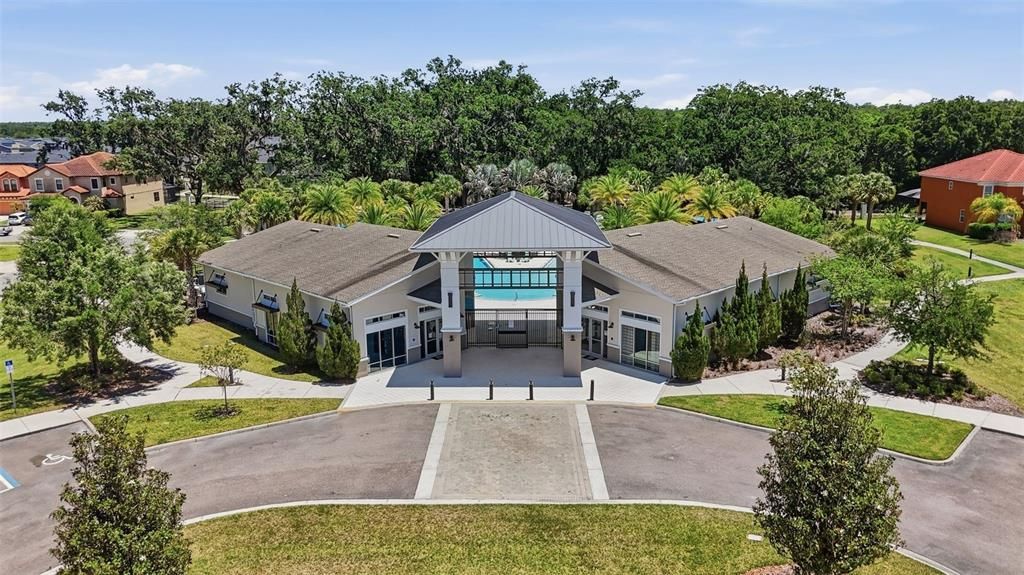 Active With Contract: $485,000 (6 beds, 4 baths, 2874 Square Feet)