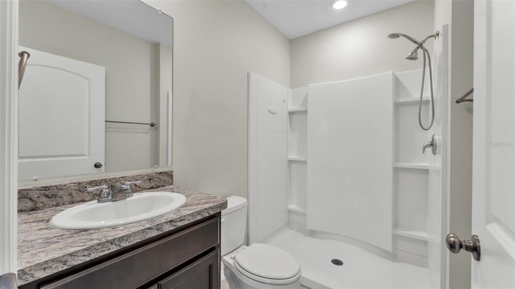 Active With Contract: $249,900 (3 beds, 2 baths, 1405 Square Feet)